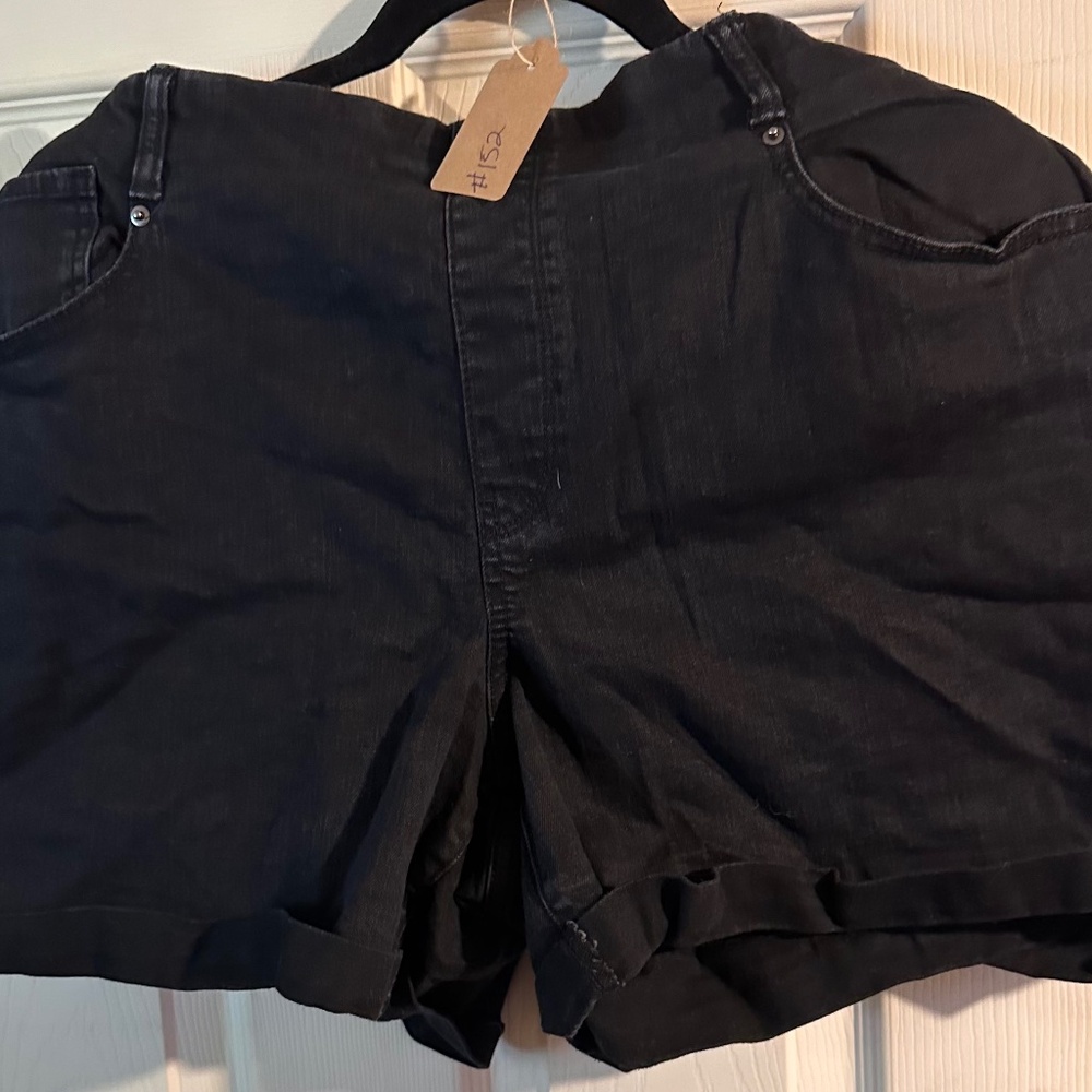 Plus size black jean shorts
